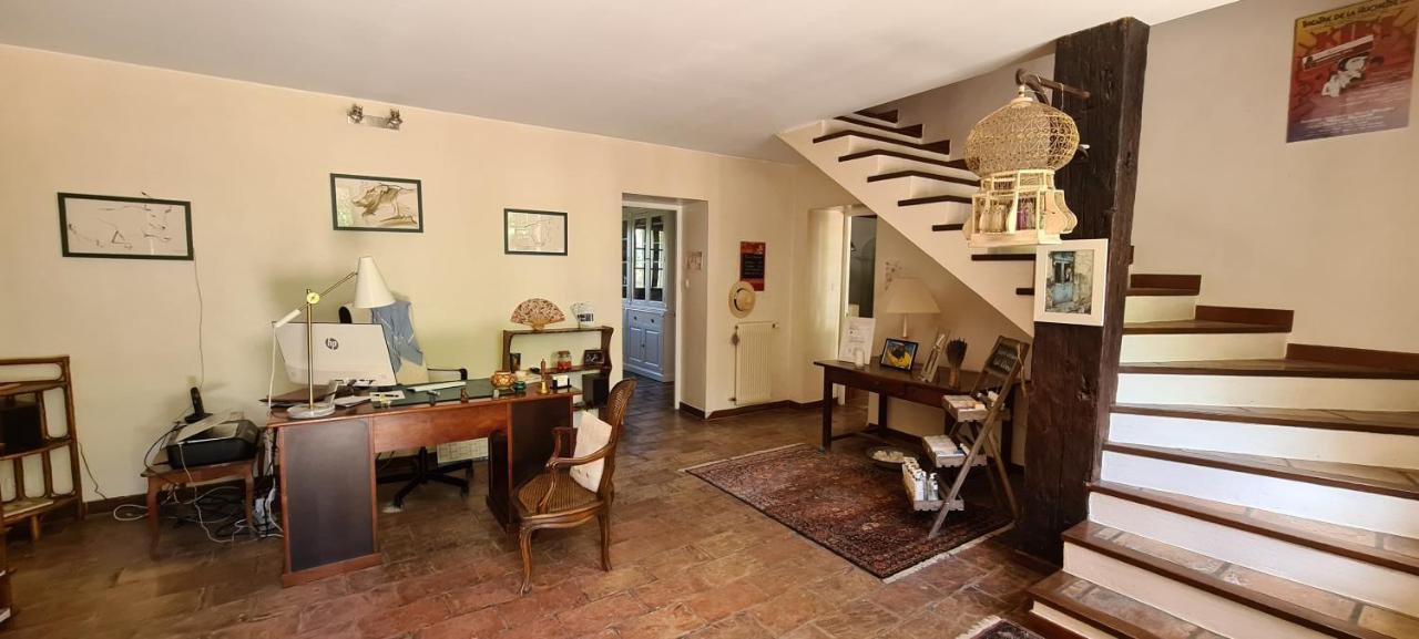 Le Mas De Trevouse Saint-Saturnin-les-Avignon ภายนอก รูปภาพ